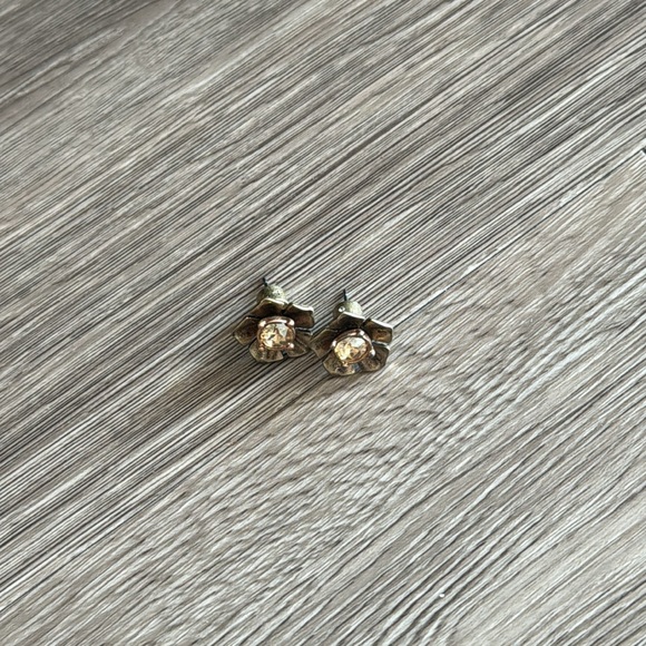 Chloe + Isabel Flower Stud Earrings - Picture 2 of 2